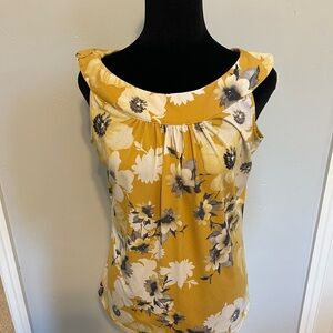 Nice bright tank top.